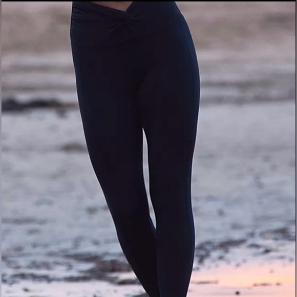 Free People High-Rise Ankle Breathe Deeper Leggings - Picture 2 of 11